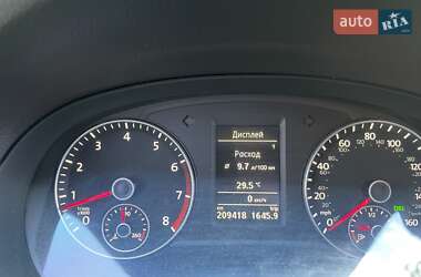 Седан Volkswagen Passat 2012 в 