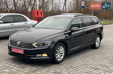 Универсал Volkswagen Passat 2017 в Калуше