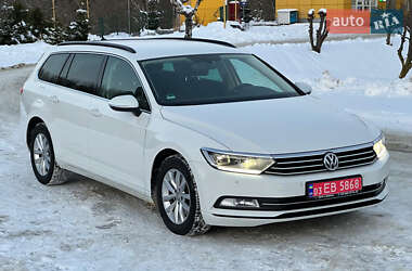 Универсал Volkswagen Passat 2017 в Бродах