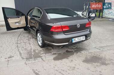 Седан Volkswagen Passat 2011 в Львові