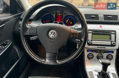 Седан Volkswagen Passat 2007 в Кропивницькому