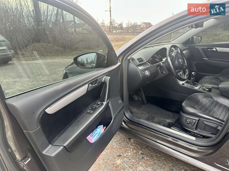 Универсал Volkswagen Passat 2014 в Барышевке