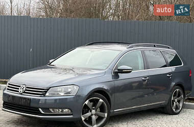 Универсал Volkswagen Passat 2012 в Львове