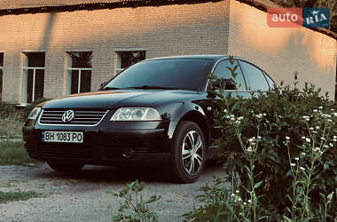 Седан Volkswagen Passat 2003 в Києві