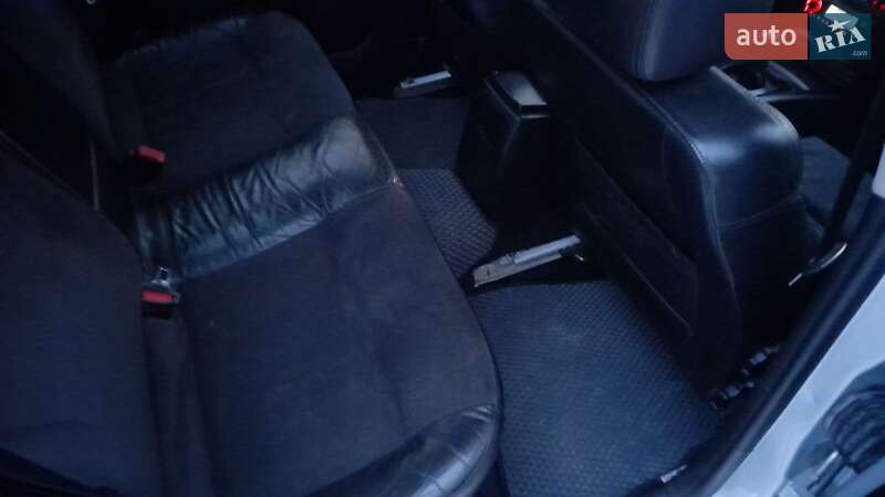 Седан Volkswagen Passat 2002 в Ланівці