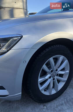 Универсал Volkswagen Passat 2019 в 