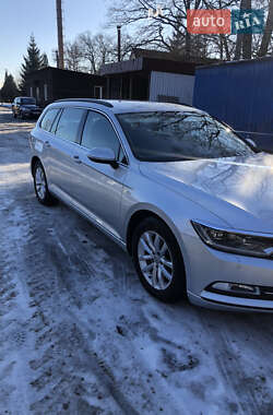 Универсал Volkswagen Passat 2019 в 