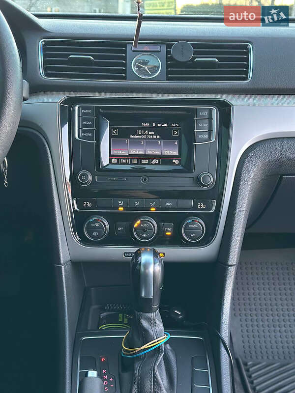 Седан Volkswagen Passat 2016 в Дрогобыче фото 28 Седан Volkswagen Passat 2016 в Дрогобыче