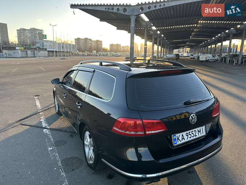 Универсал Volkswagen Passat 2011 в Киеве