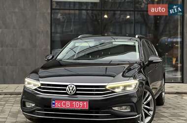 Універсал Volkswagen Passat 2019 в Ужгороді