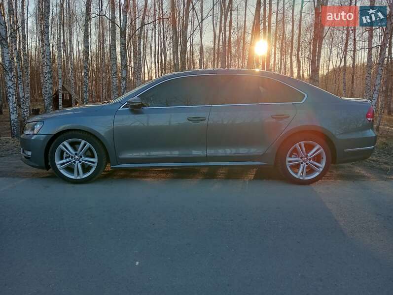 Седан Volkswagen Passat 2012 в 