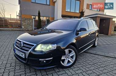 Універсал Volkswagen Passat 2010 в Стрию