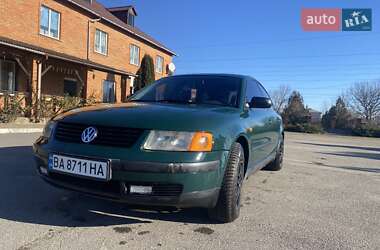 Седан Volkswagen Passat 1997 в Знам'янці