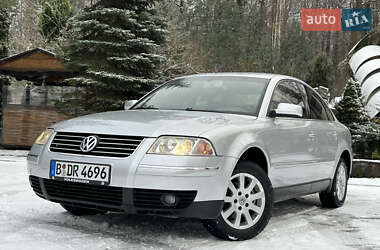 Седан Volkswagen Passat 2004 в Трускавці