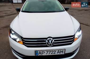 Седан Volkswagen Passat 2012 в Запоріжжі