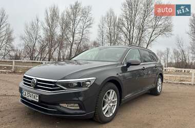 Універсал Volkswagen Passat 2019 в Черкасах