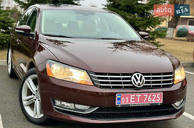 Седан Volkswagen Passat 2013 в Киеве