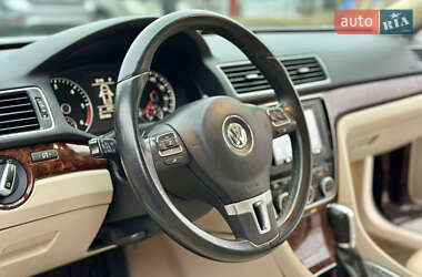 Седан Volkswagen Passat 2013 в Киеве