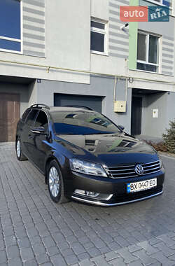 Універсал Volkswagen Passat 2012 в Хмельницькому