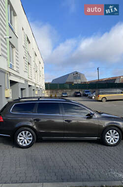 Универсал Volkswagen Passat 2012 в 