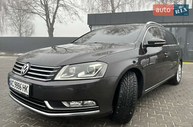 Універсал Volkswagen Passat 2011 в Володимирі