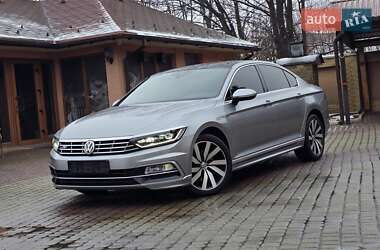 Седан Volkswagen Passat 2018 в Мукачево