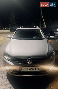 Универсал Volkswagen Passat 2010 в Городке