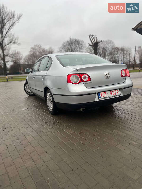 Седан Volkswagen Passat 2005 в Миргороде фото 3 Седан Volkswagen Passat 2005 в Миргороде
