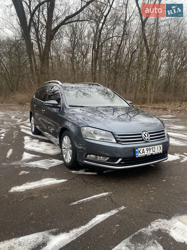 Універсал Volkswagen Passat 2011 в Бердичеві