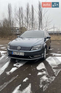 Універсал Volkswagen Passat 2011 в Бердичеві