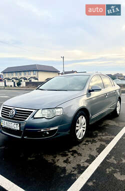 Седан Volkswagen Passat 2006 в Києві