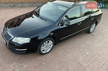 Универсал Volkswagen Passat 2009 в Киеве