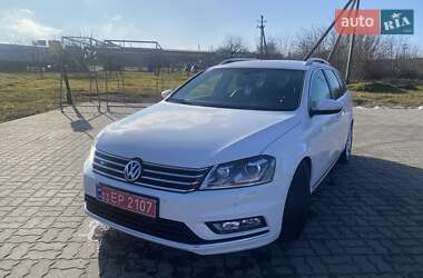 Універсал Volkswagen Passat 2014 в Радехові