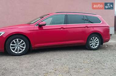Универсал Volkswagen Passat 2016 в 