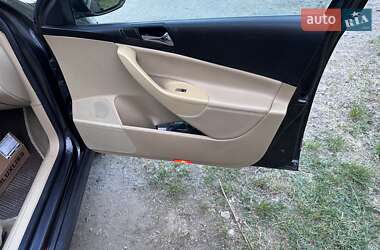 Универсал Volkswagen Passat 2006 в 