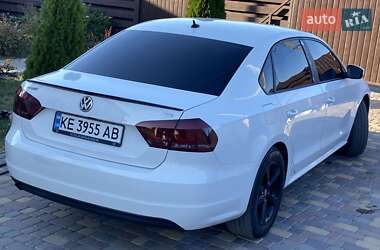 Седан Volkswagen Passat 2014 в Днепре