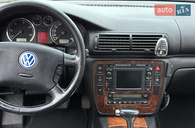 Универсал Volkswagen Passat 2001 в 