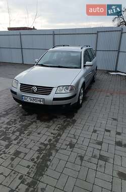 Універсал Volkswagen Passat 2001 в Володимирі