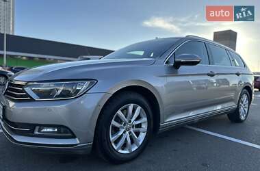 Універсал Volkswagen Passat 2017 в Києві