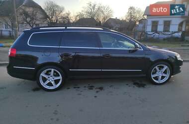 Универсал Volkswagen Passat 2010 в 