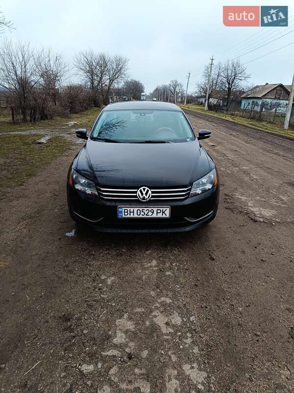 Седан Volkswagen Passat 2014 в Одессе