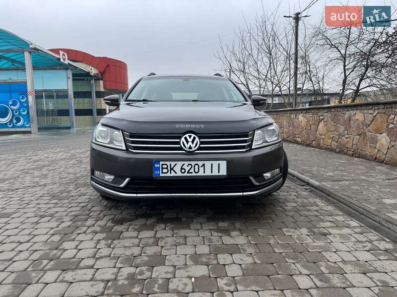 Универсал Volkswagen Passat 2012 в Березному фото 6 Универсал Volkswagen Passat 2012 в Березному