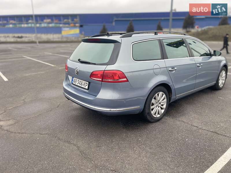 Універсал Volkswagen Passat 2011 в Вінниці