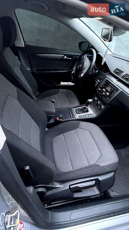 Универсал Volkswagen Passat 2013 в Виннице