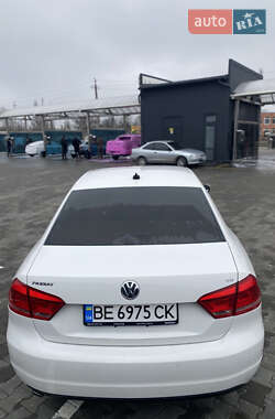 Седан Volkswagen Passat 2013 в Николаеве