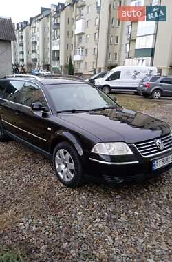 Універсал Volkswagen Passat 2003 в Коломиї