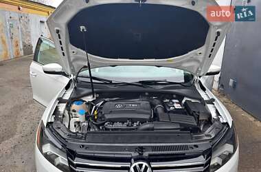 Седан Volkswagen Passat 2014 в Броварах