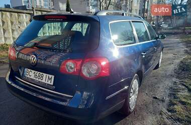 Універсал Volkswagen Passat 2007 в 