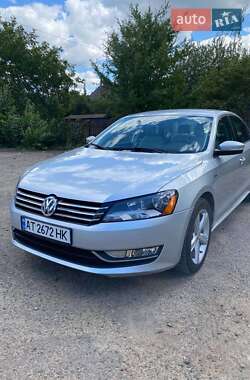 Седан Volkswagen Passat 2015 в Івано-Франківську