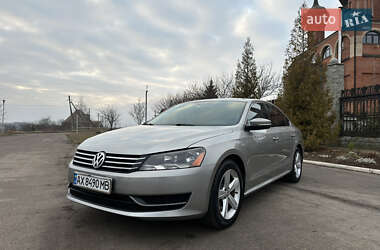 Седан Volkswagen Passat 2013 в Червоному Донці